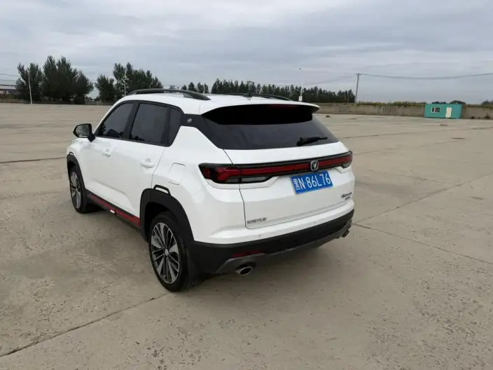Changan CS35 PLUS 2022 Model Blue whale NE 1.4T DCT Noble Model – фото 4