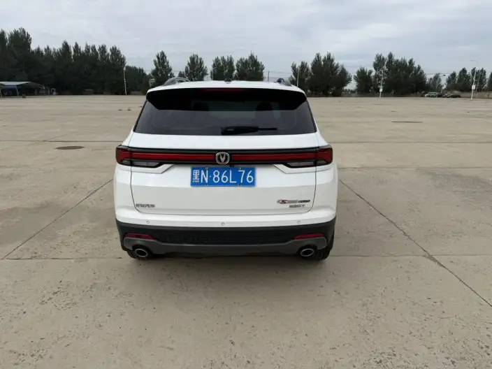 Changan CS35 PLUS 2022 Model Blue whale NE 1.4T DCT Noble Model – фото 5