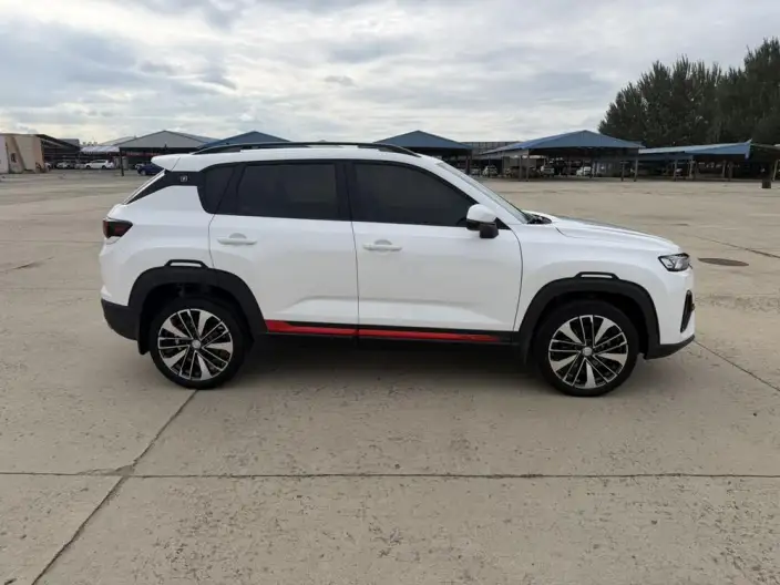 Changan CS35 PLUS 2022 Model Blue whale NE 1.4T DCT Noble Model – фото 7