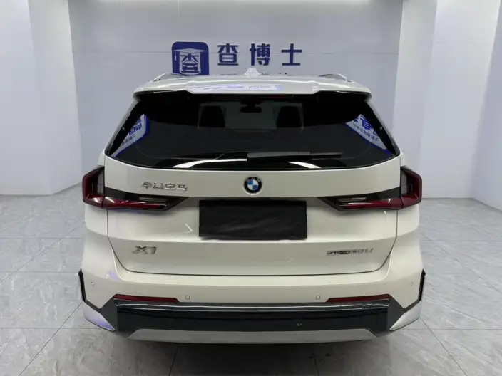 BMW X1 2023 Model sDrive20Li X Design Set – фото 5