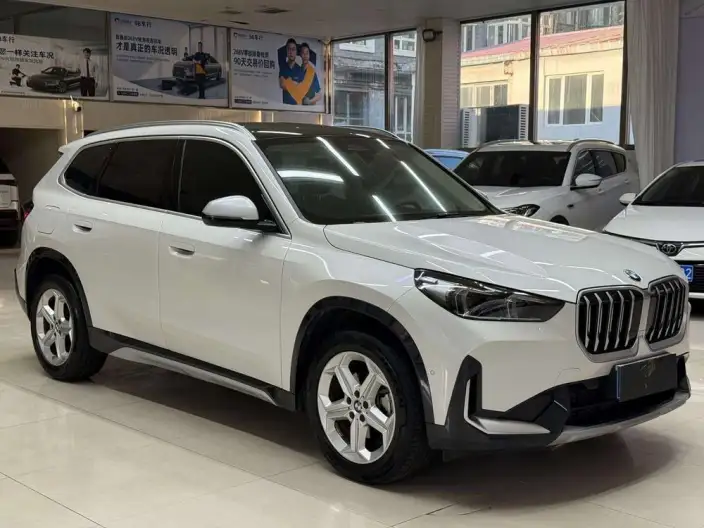 BMW X1 2023 Model sDrive20Li X Design Set – фото 3