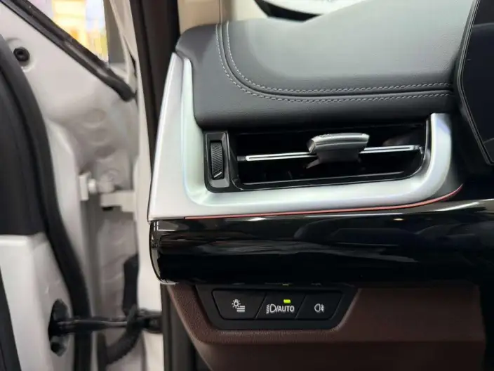 BMW X1 2023 Model sDrive20Li X Design Set – фото 9