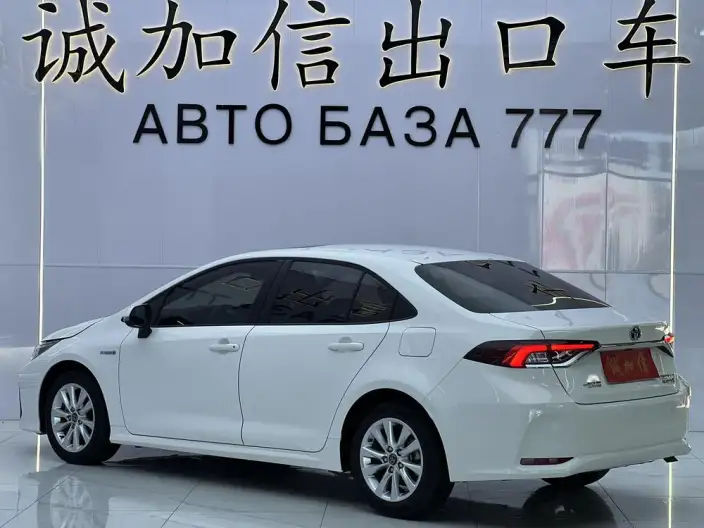 Toyota Corolla 2023 Model Intelligent Hybrid 1.8L E-CVT Elite Edition – фото 4