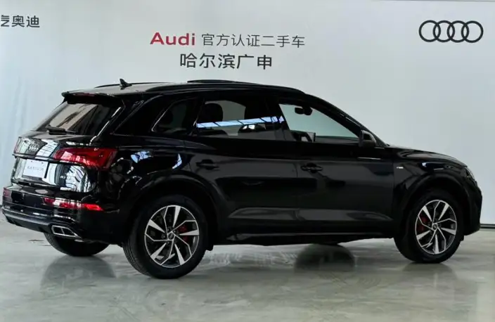 Audi Q5L 2024 Model 40TFSI Fashion Dynamic Model – фото 4