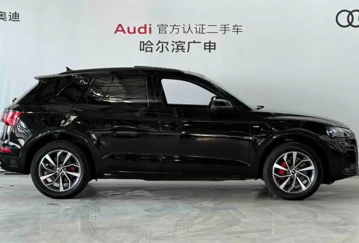 Audi Q5L 2024 Model 40TFSI Fashion Dynamic Model – фото 5
