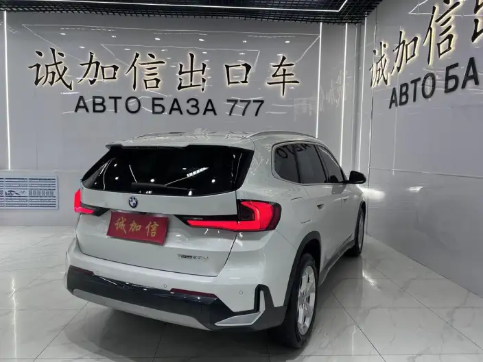 BMW X1 2023 Model sDrive20Li X Design Set – фото 6