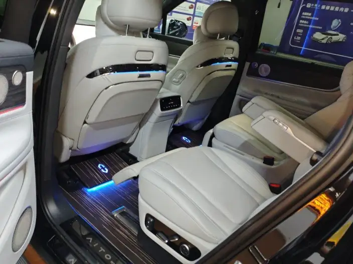 Aito M9 2024 Model Extended Range Max VI seat Edition – фото 8