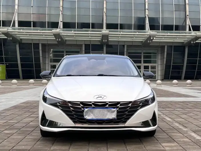 Hyundai Ioniq 2022 Model 1.5L CVT LUX Premium Edition – фото 2