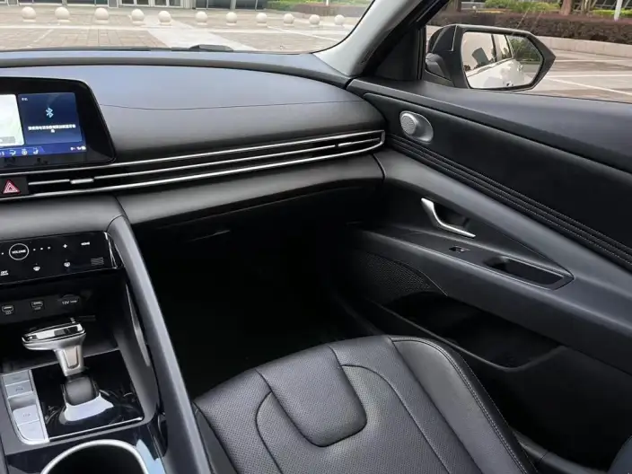 Hyundai Ioniq 2022 Model 1.5L CVT LUX Premium Edition – фото 9