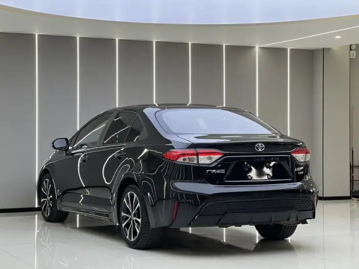 Toyota Levin 2022 Model 185T CVT Sports Edition – фото 4