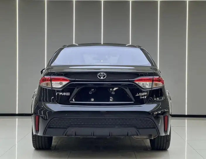 Toyota Levin 2022 Model 185T CVT Sports Edition – фото 5