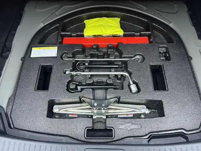 Toyota Levin 2022 Model 185T CVT Sports Edition – фото 7