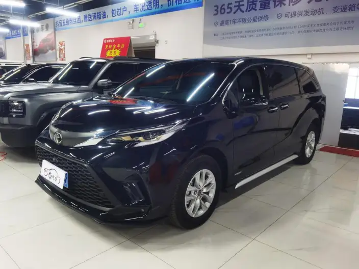 Granvia 2024 Model Intelligent Hybrid 2.5L 2WD Comfort Edition – фото 1