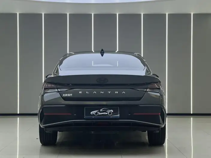 Hyundai Ioniq 2023 Model 1.5L CVT LUX Premium Edition – фото 5