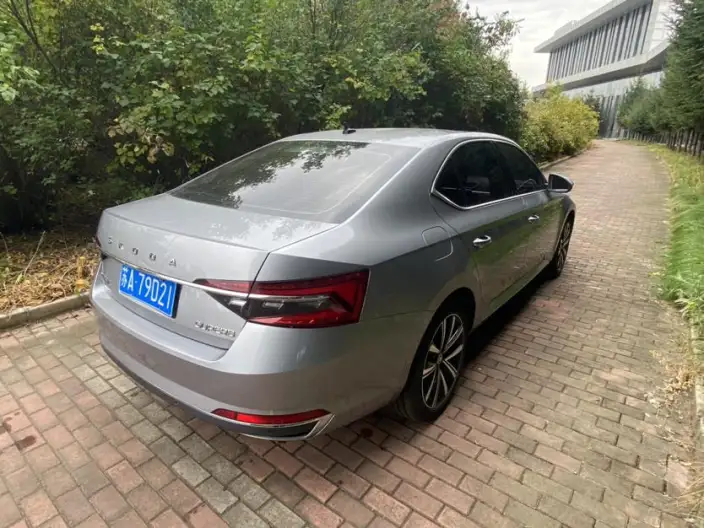 Skoda Superb 2023 Model Facelift TSI280 DSG Exclusive Edition – фото 6