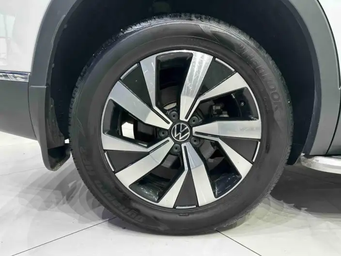 Volkswagen Tayron 2022 Model 280TSI 2WD Luxury Zhilian Edition – фото 7