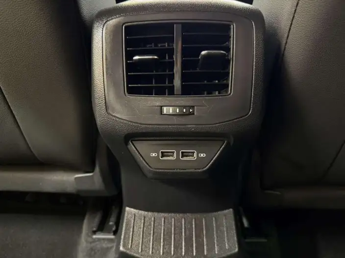 Volkswagen T-Roc 2022 Model 280TSI DSG 2WD R-Line Pro PLUS – фото 10