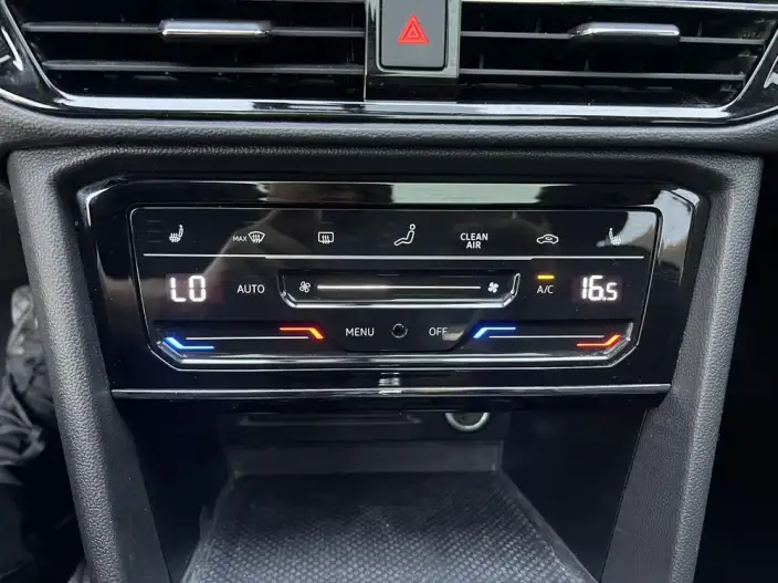 Volkswagen Tharu 2022 Model 280TSI 2WD Deluxe Edition – фото 7