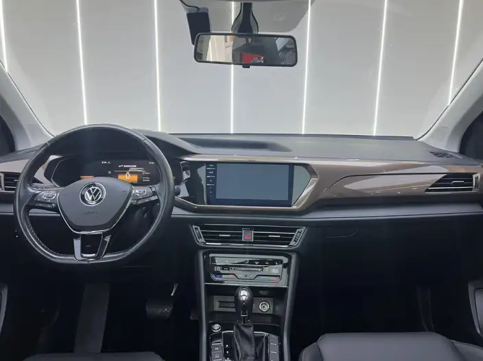 Volkswagen Tharu 2022 Model 280TSI 2WD Deluxe Edition – фото 10