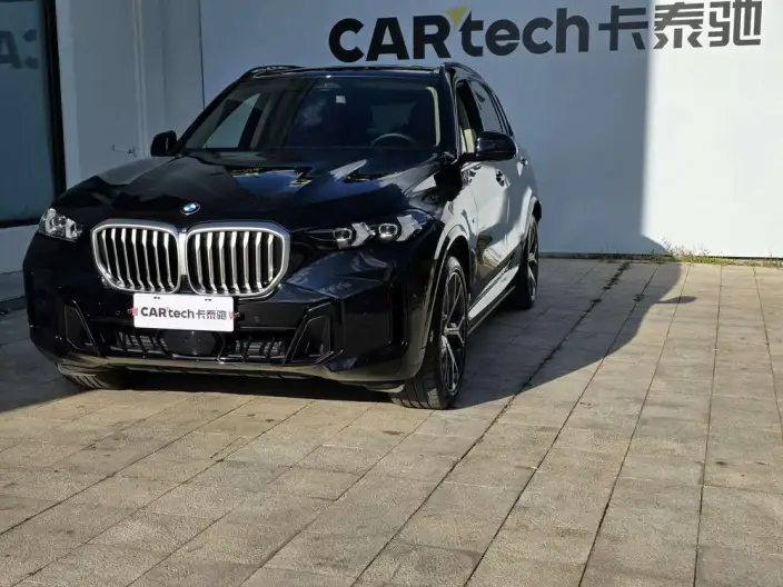 BMW X5 2025 Model xDrive30Li Exclusive Model M Sports Night Set