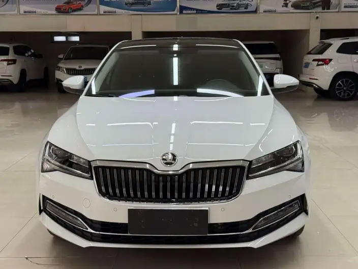 Skoda Superb 2023 Model TSI280 DSG Exclusive Edition – фото 2