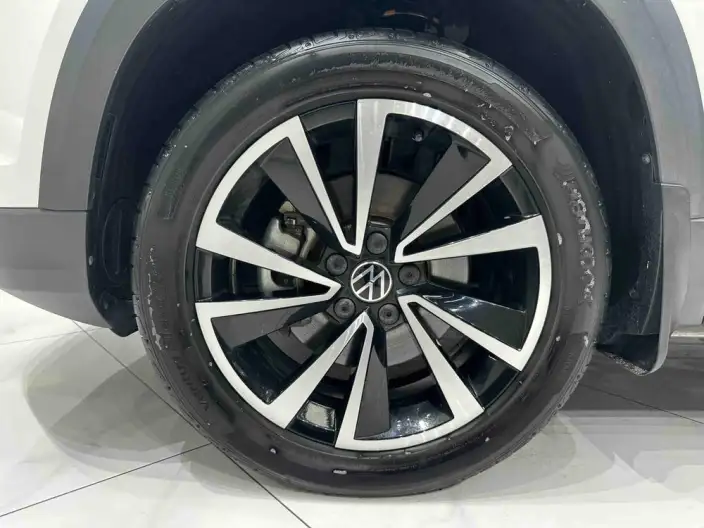 Volkswagen Tharu 2022 Model 280TSI 2WD Deluxe Edition – фото 7