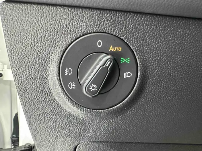 Volkswagen Tharu 2022 Model 280TSI 2WD Deluxe Edition – фото 8