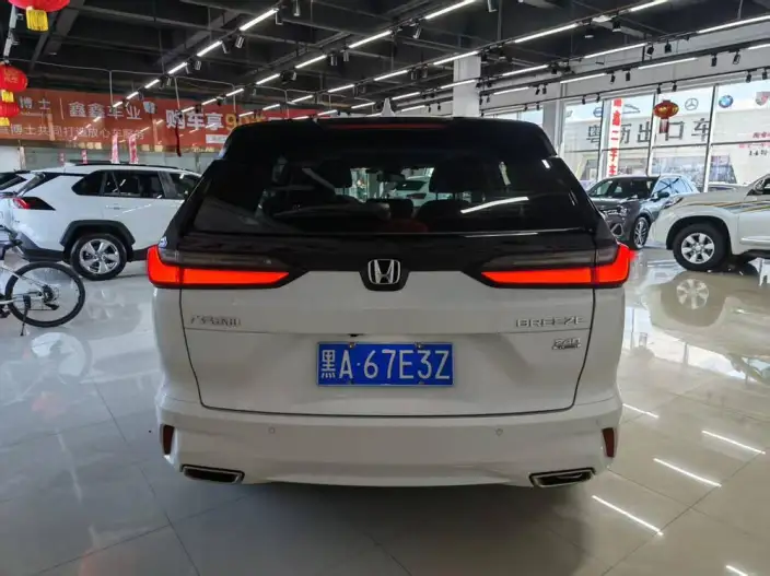 Honda BREEZE 2025 Model 240TURBO CVT 2WD Deluxe Edition – фото 4
