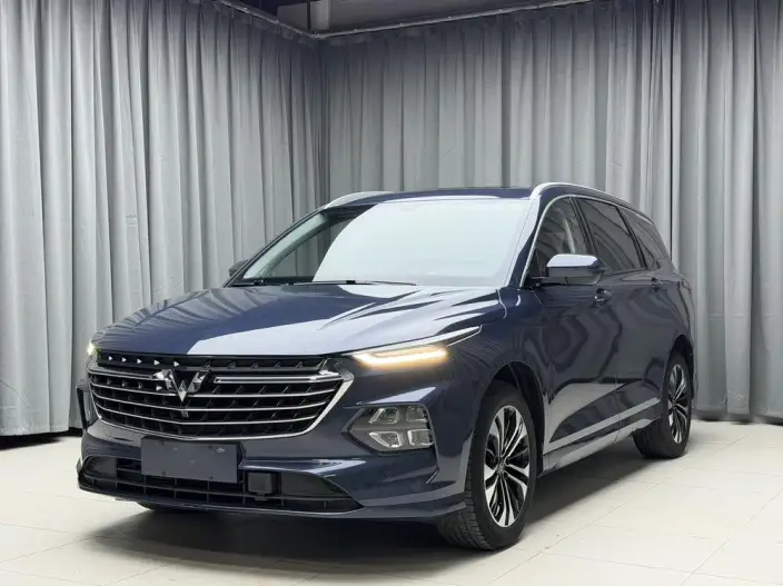 Wuling Victory 2022 Model 1.5T CVT Flagship Model – фото 1
