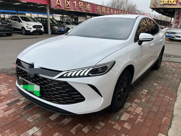 BYD Qin PLUS DM 2025 Model Smart Driving Edition DM-i 55KM Leading Model – фото 1