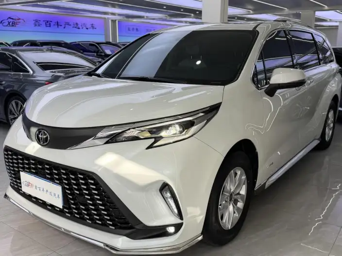 Granvia 2024 Model Intelligent Hybrid 2.5L 2WD Comfort Edition – фото 1