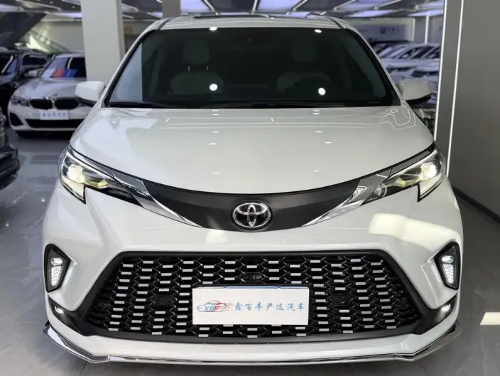 Granvia 2024 Model Intelligent Hybrid 2.5L 2WD Comfort Edition – фото 2