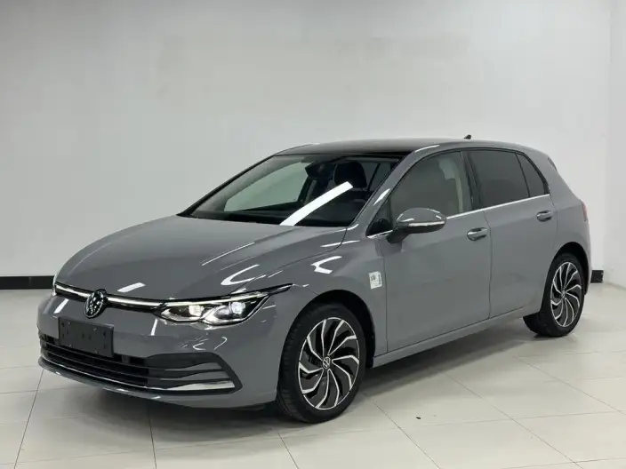 Volkswagen Golf 2023 Model 280TSI DSG Pro – фото 1