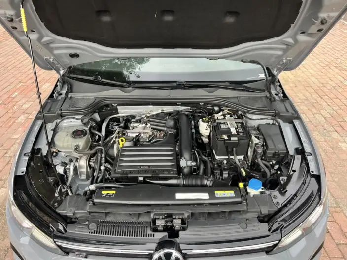 Volkswagen Golf 2023 Model 280TSI DSG R-Line Lite – фото 7