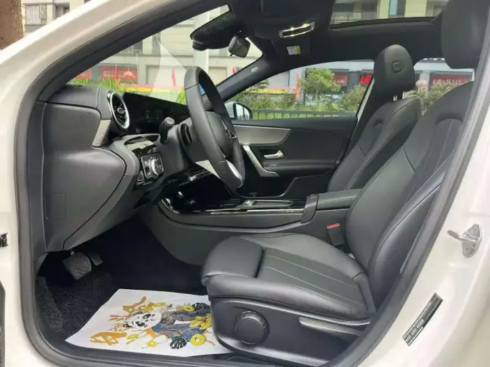 Mercedes-Benz A-class 2023 Model A 180 L – фото 10