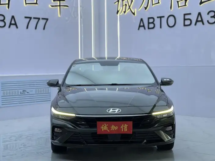 Hyundai Ioniq 2023 Model 1.5L CVT GLX Elite Edition – фото 2