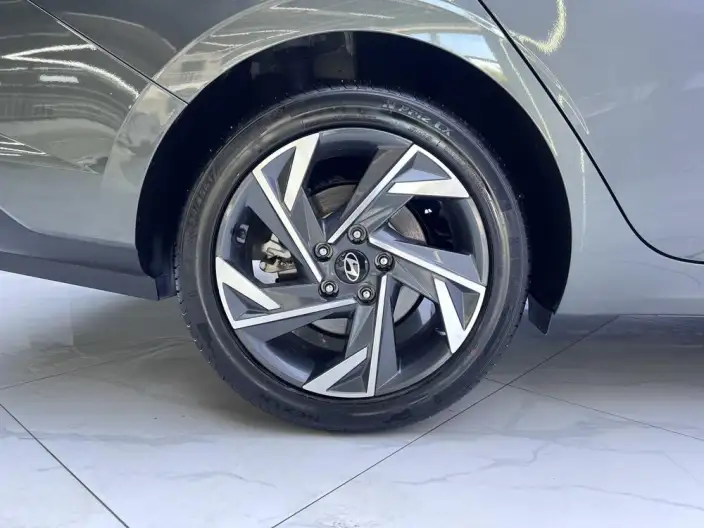 Hyundai Ioniq 2023 Model 1.5L CVT GLX Elite Edition – фото 7