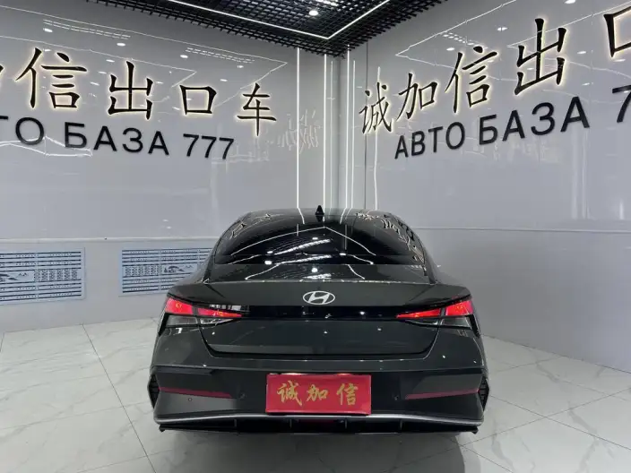 Hyundai Ioniq 2023 Model 1.5L CVT GLX Elite Edition – фото 5