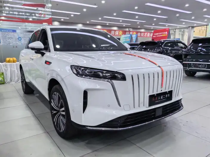 HONGQI HS6 PHEV 2026 Model 240 Smart Hybrid Edition – фото 3