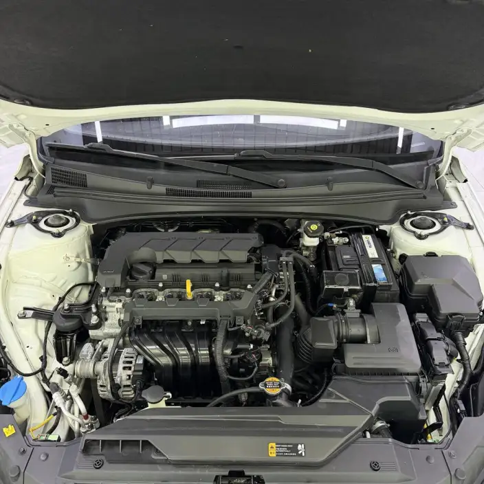 Hyundai Ioniq 2022 Model 1.5L CVT LUX Premium Edition – фото 8