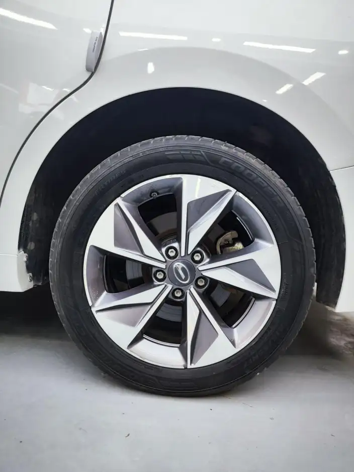 GAC Trumpchi M6 2021 Model Pro 270T Automatic Deluxe Edition – фото 7