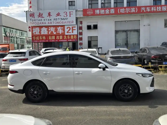 BYD Qin PLUS DM 2025 Model Smart Driving Edition DM-i 55KM Leading Model – фото 8