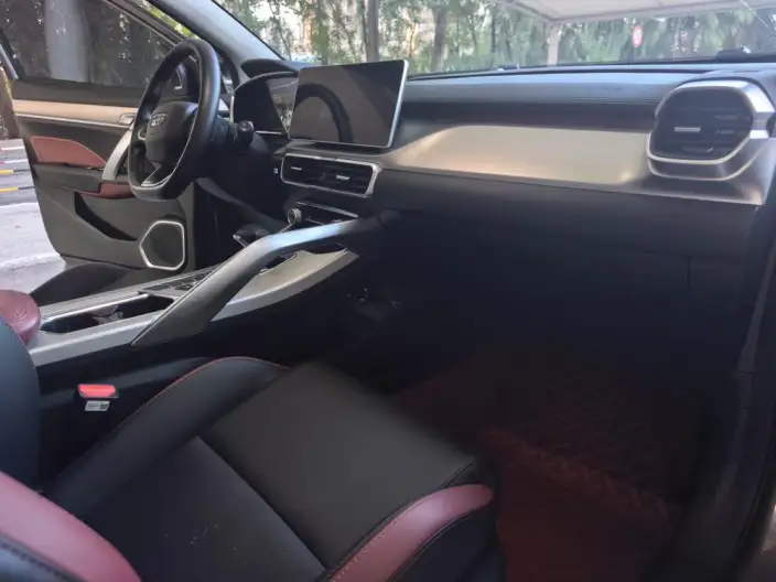Geely Binyue 2021 Model 240T DCT Diamond Edition – фото 8