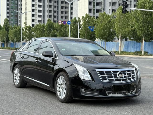 Cadillac XTS 2014 28T Comfort – фото 3