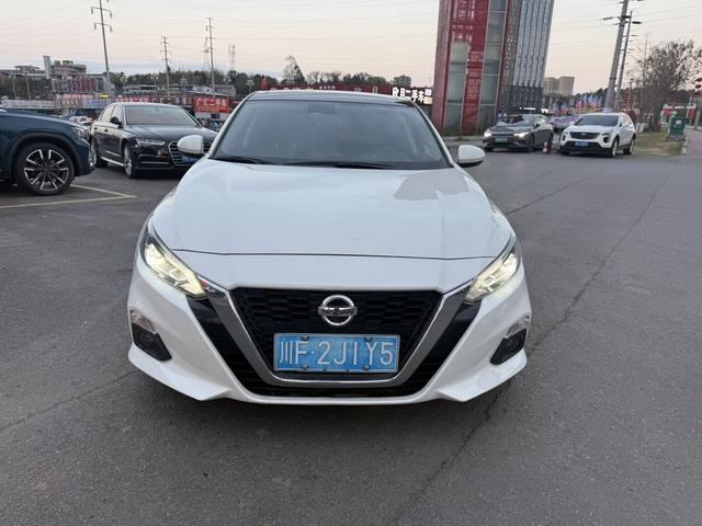 Nissan Teana Модель 2020 года комплектация 2.0L XL Com f ort Edition – фото 2