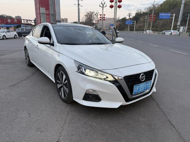 Nissan Teana Модель 2020 года комплектация 2.0L XL Com f ort Edition – фото 3