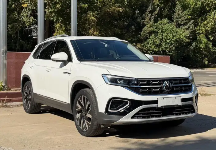 Volkswagen Tayron 2023 Model 280TSI 2WD Luxury Plus Advanced version – фото 3