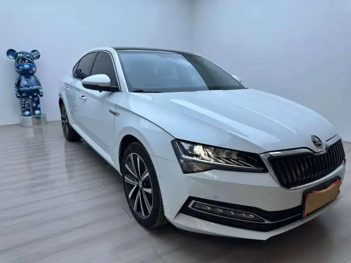 Skoda Superb 2023 Model Facelift TSI280 DSG Exclusive Edition – фото 3