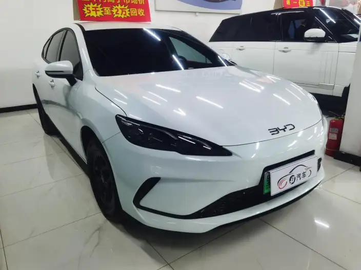 BYD Seal 05DM 2026 Model DM-i 128KM Luxury Model – фото 3
