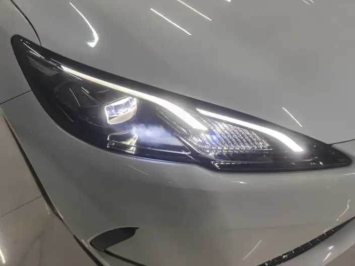 BYD Seal 05DM 2026 Model DM-i 128KM Luxury Model – фото 8